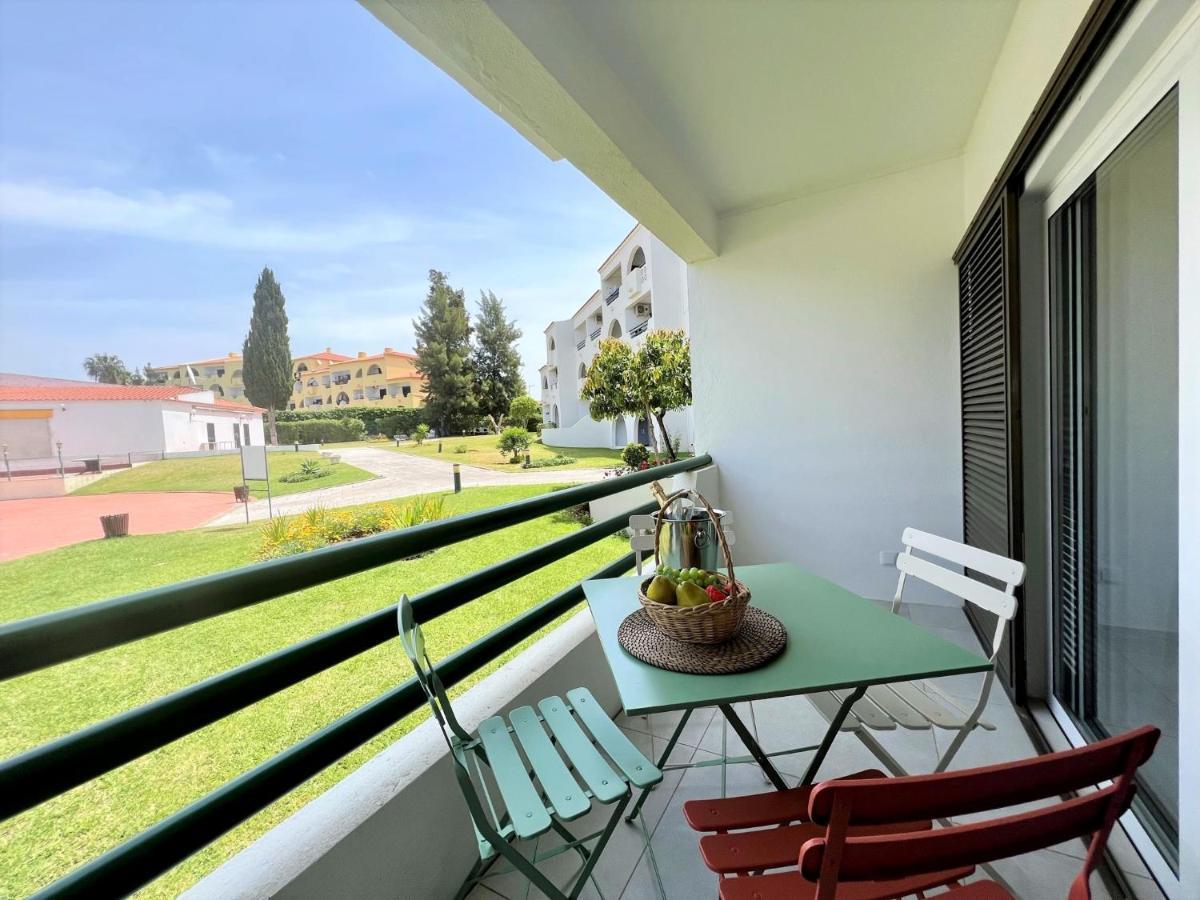 Albufeira Twins 2 With Pool By Homing Apartment Exterior photo